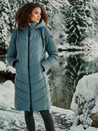 ❄️ Zima je tu – čas na Sahnekatzi! ❄️ Elegantní, teplá a dokonale pohodlná – naše dámská bunda Sahnekatzi je ideální...